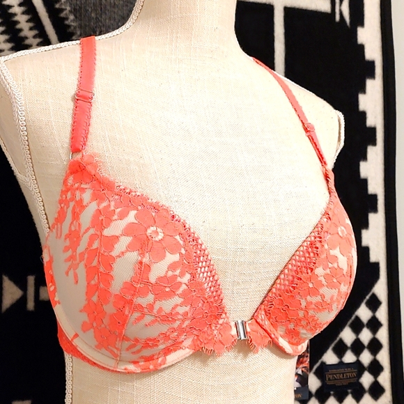 🥰EUC Victoria's Secret Dream Angels Wicked Push Up Front Close Racerback, 32DD - Picture 2 of 13